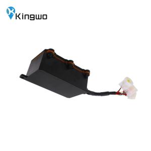 China AGPS LBS WIFI Car Real Time Mobile Tracker Dual IP Domain ROSH Built In 3.7V Battery on sale