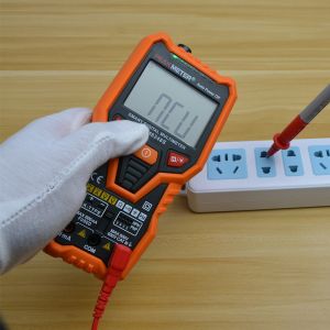 NCV Detection Auto Range Digital Multimeter Multifunctional Stable Performance