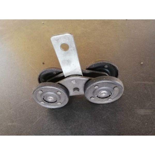 Enclosed Heavy Duty Conveyor Chain Overhead For Powder Coating Oven Line