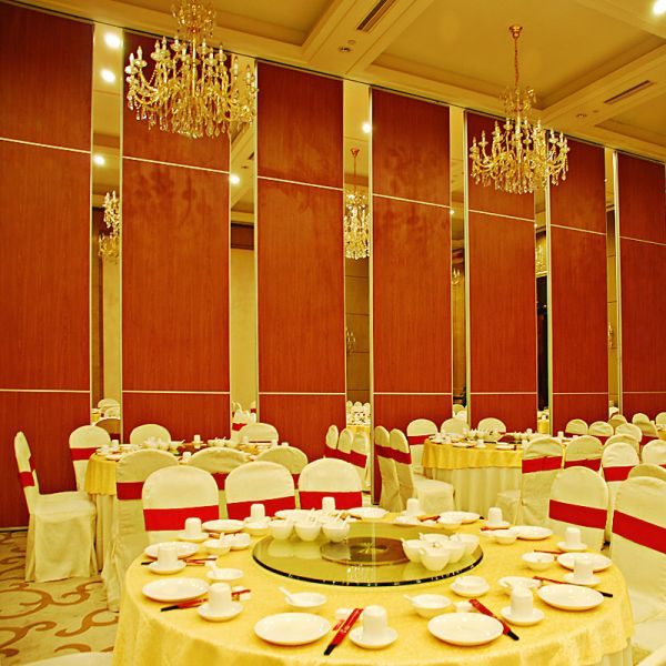 Malaysia Polyester Movable Sound Proof Layer Durable Divider Easy Dry Way Partition Walls For Restaurant