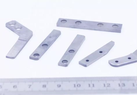 Quality YG6C Tungsten Scraper Blades With Multi Holes 2 Edge for sale