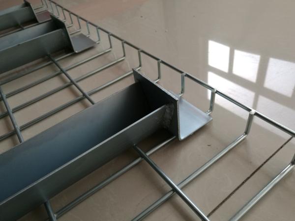 Quality Heavy Duty Wire Mesh Tray Practical Heavy Duty Pallet Rack Wire Mesh Decking For Shelving for sale