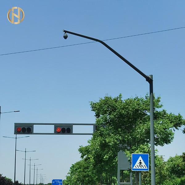 Quality Road Traffic Security Camera Lamp Post With Painting 5mm Thickness Polygonal Type for sale