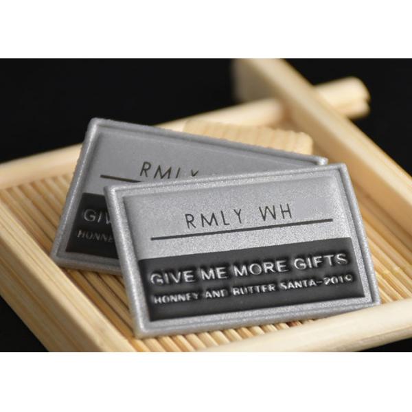 3M Reflective Material Embossed Logo Heat Transfer Labels Custom For Clothing