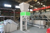 China Compound Fertilizer Granules Packing Machine With Automatic Weighing on sale