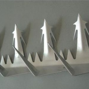 China Low Carbon Galvanized Anti Climb Wall Spikes 1.2m Length wholesale