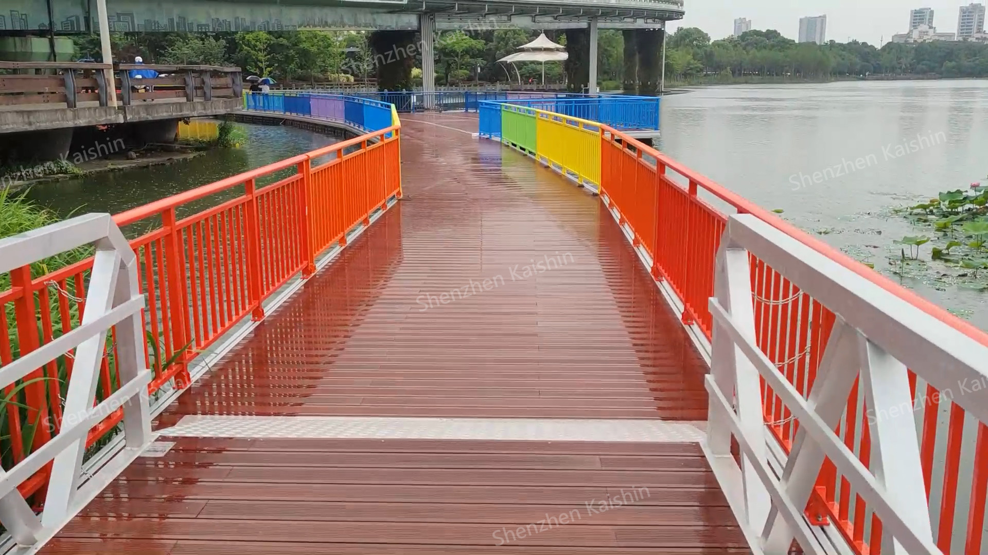 Marine Aluminum Floating Dock WPC Decking Finger Pontoon Dock Pier