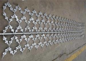 China Custom Hot Dipped Galvanized Welded Barbed Wire Mesh Protection Fence Panel on sale