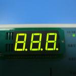 Black Numeric Digit Display with Through-hole Mounting and Background Color