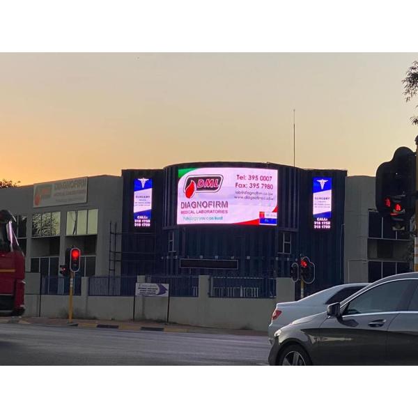 Full Color Outdoor Led Advertising Screens P4 SMD 3535 waterproof iron cabinet ,3840hz refresh rate