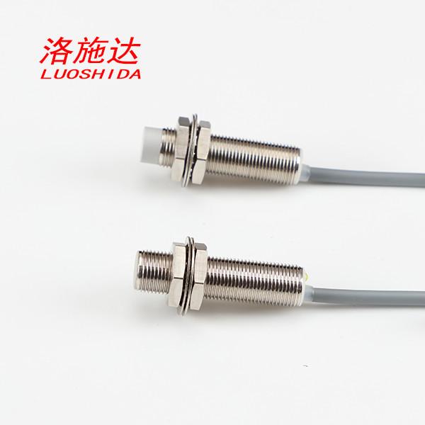 Quality 3 Wire DC M12 Proximity Sensor Analog Output With Cable Type for sale