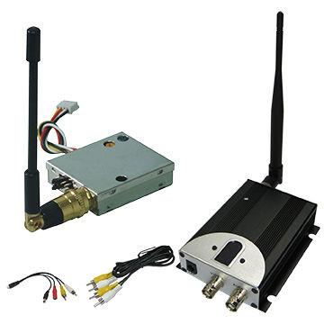 Quality 900Mhz Mini Video Transmitter and Receiver with High Performance 8 Channels for sale
