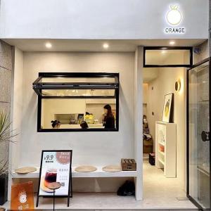 Historic Building Preservation Folding Windows - Custom Replication Service