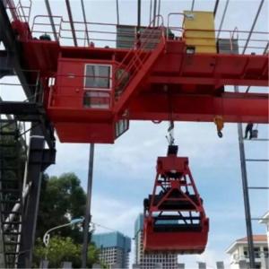 China 10T A6 Double Girder Mobile Bridge Crane 40m / Min With Grab Hook wholesale