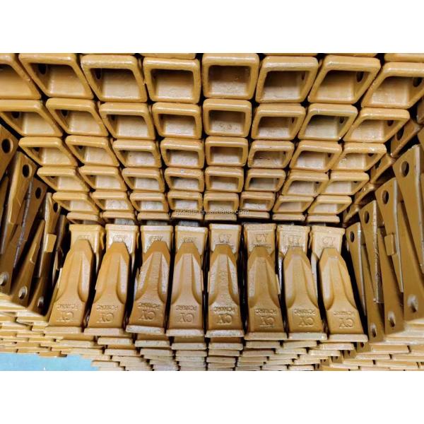 Alloy Steel Excavator Undercarriage Parts , Excavator Bucket Teeth Pins 0.15-2KG Weight