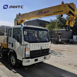 China SINOTRUK HOWO 4X2 Light Duty Commercial Trucks With CRANE RHD 10 Ton Truck on sale