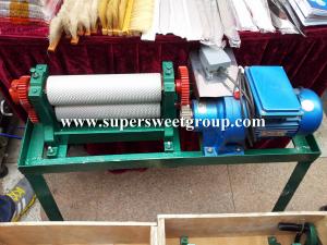 China Beekeeping Wax Sheet Making Machine , Automatic Beeswax Foundation Embosser wholesale