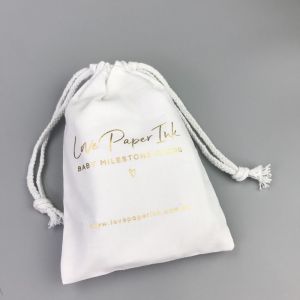 China Gold Foil Logo Cards Packing 6oz Cotton Drawstring Bag on sale