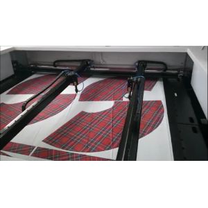 Custom Textile Laser Cutting Machine , High Precision Fabric Laser Cutter