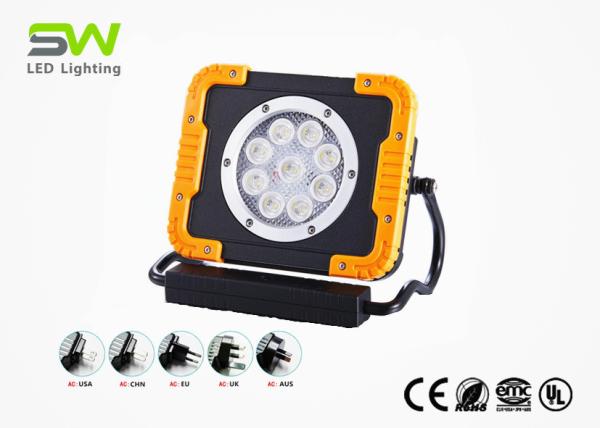 Quality 2500 Lumen Rechargeable LED Work Light With Retractable Handle And Rotatable Magnetic Stand for sale