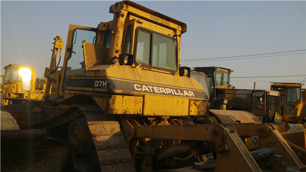 used cat D7H bulldozer
