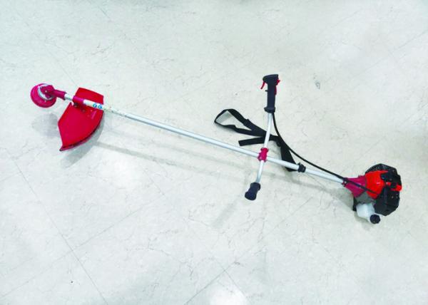 Quality Agriculture Petrol Wheeled Brush Cutter And Strimmer With Low Vibration Recoil Start System for sale