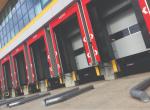 Custom Retractable Dock Shelter , Loading Bay Equipment For Container Load