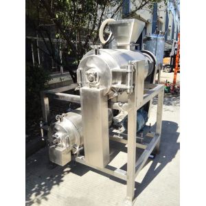 SUS304 Pineapple Mango Pulp Making Machine 10t/H Energy Saving