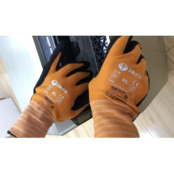 Cleaning Grey Nylon Liner Ladies Nitrile Work Gloves
