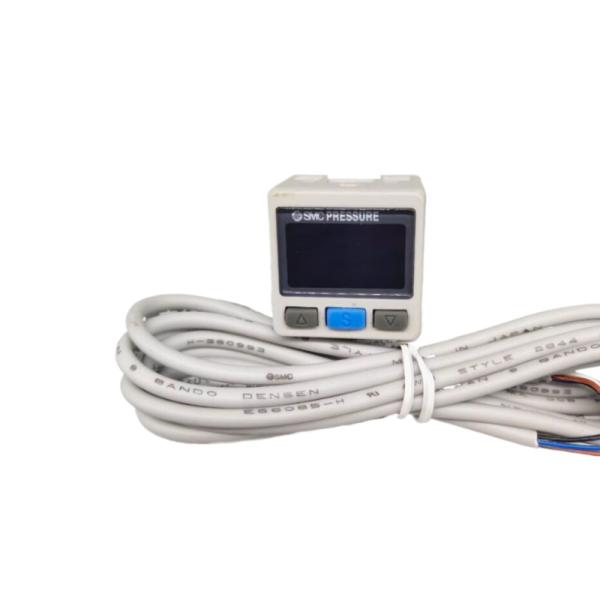Quality ZSE30AF-01-P SMC Digital Pressure Switch Compound Pressure R1/8 2-Color Display PNP Open Collector 1 Output for sale
