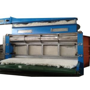 30kg/H Nonwoven Vibrating Feeder , Non Woven Fabric Manufacturing Machine