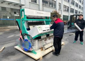 China led solution Plastic Color Sorting Machine For Plastic Color Sorter Machine wholesale
