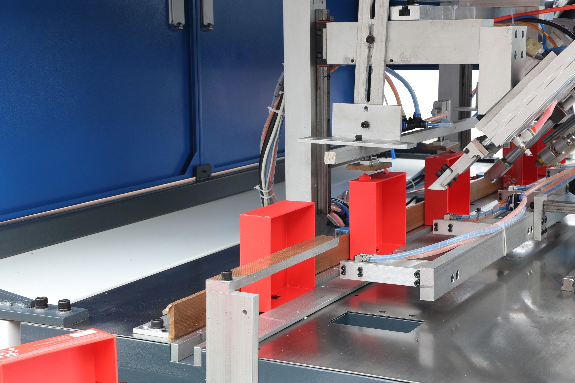 Ribbon Inserting Machine / Drawer Box Ribbon Inserting Machine