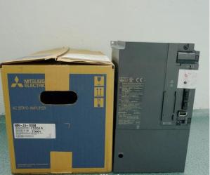 MR-J3-700B Mitsubishi Servo Driver MR-J3 Series Servo Driver Servo Motor Original adn New
