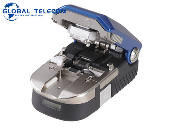 Sumitomo FC 8R Fiber Optic Cleaver Tool Lightweight One Hand Operation