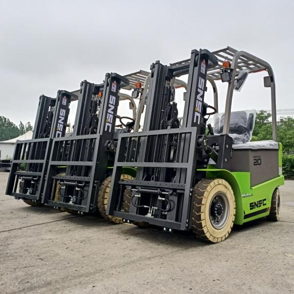 SNSC Telescopic Boom Lifts Telescoping Man Lift For Construction