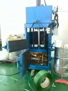 China Hydraulic Waste Can Baler Plastic Bottle Press Machine Hydraulic Waste Paper Baling Machine Cardboard Baler Prices wholesale