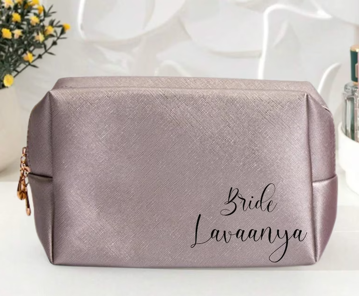 China Portable Makeup Bag Opens Flat Lay Makeup Bag With Strap For Travel Waterproof Anti-Dust Large Leather Cosmetic Bag For Women on sale