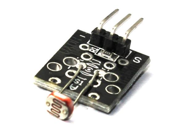 KY-018 Photosensitive Resistor Sensor Module Sensitivity Refers To The