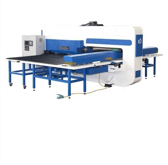 Quality 25T CNC Turret Punching Machine / CNC Perforating Machine with 16 Station Siemens System for sale