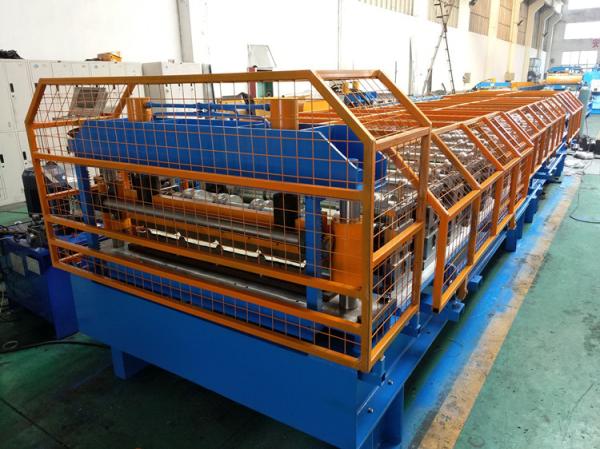 Quality Trapezoidal Roofing Sheet Roll Forming Machine With Manual Pre - Cutting Device for sale