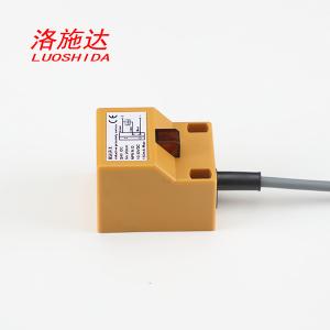 China DC 3 Wire Rectangular Inductive Proximity Sensor wholesale