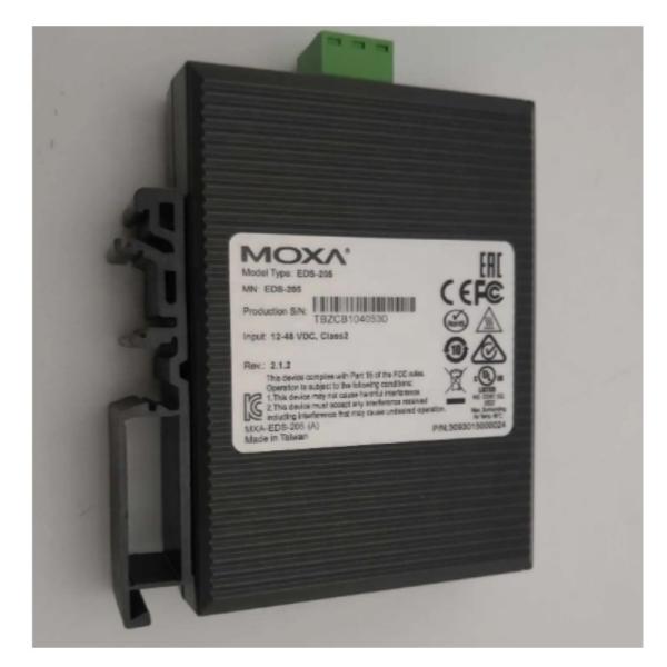 Stock 10/100/1000Mbps Entry-level Unmanaged Ethernet Switches EDS-205 5-port with speed and Fast Transmission Rate