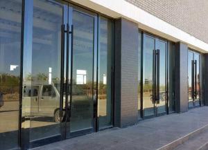 China NFRC Commercial Aluminum Glass Storefront Entry Doors With ADA Compliant Threshold on sale
