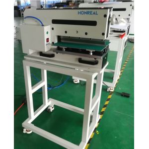 Multi Blades PCB Cutting Machine Automatic 200mm/S Spindle Speed