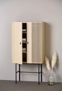 China Gelaimei Solid Wood Light Color Hotel Room Cabinet ISO9001 Certificate wholesale