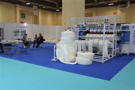 Automatic Multi Needle Quilting Machine With Panasonic Servo System 4800kg