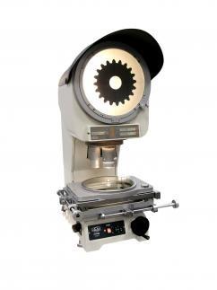 Quality Stable Structure Optical Profile Projector 0.001mm Resolution With Lens Turret 3 Lens for sale
