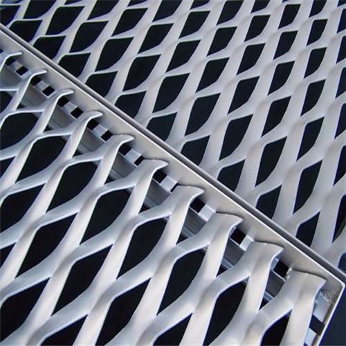 Quality Architectural Building Expanded Metal Lath Mesh Curtain Wall With Fixing L Type Frame for sale