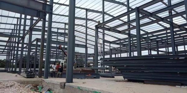 Quality Z Section Steel Structure Warehouse Quick Easy To Build With Door / Window for sale
